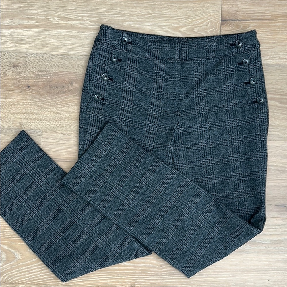 Women’s Anne Taylor Factory size 6 Gray Plaid Pants